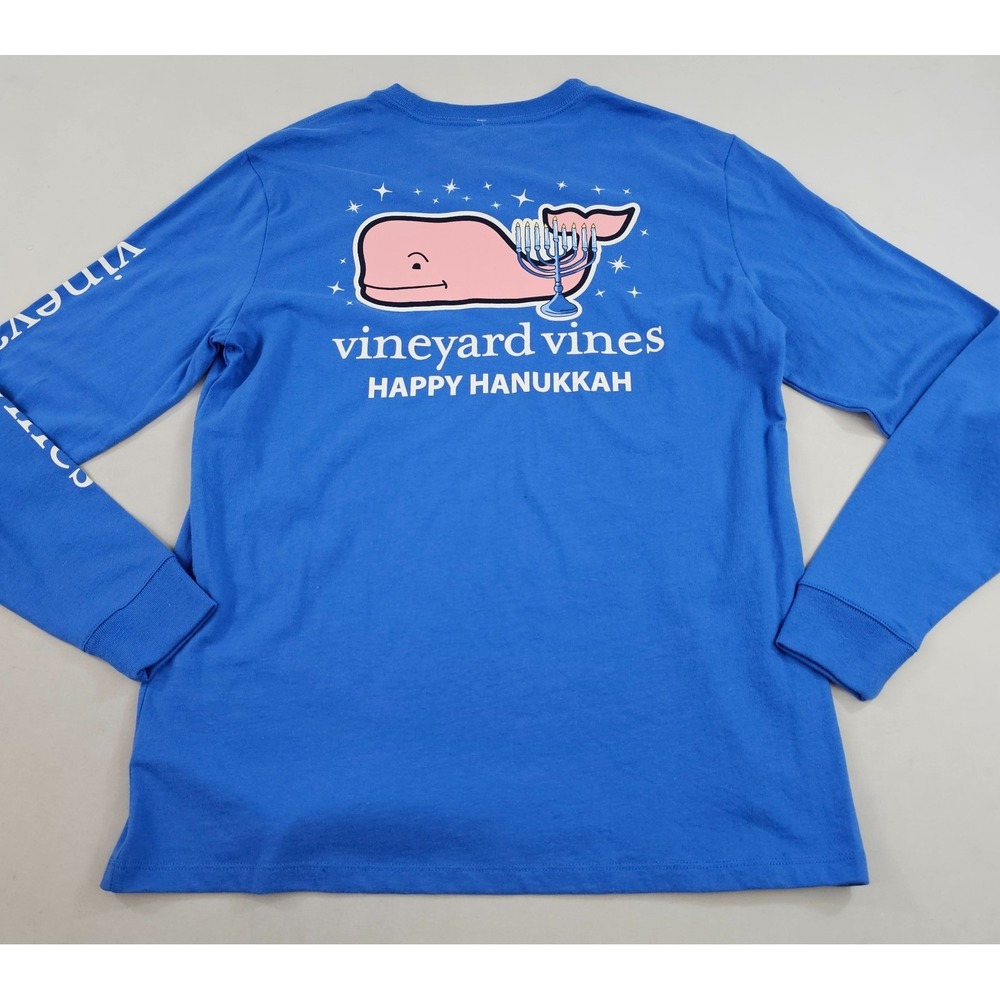 Vineyard Vines tee t-shirt men S blue long sleeves whale pocket Happy Hanukkah